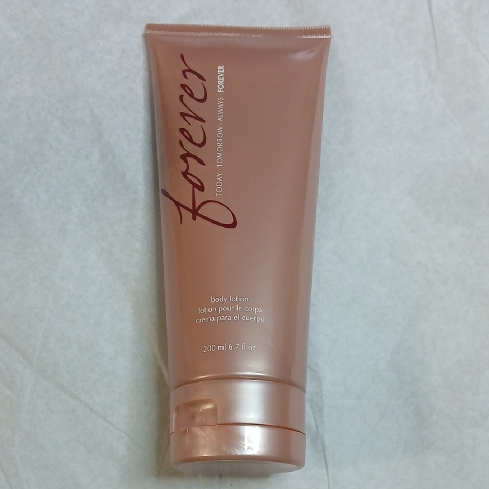 Avon Forever Body Lotion - Retired!